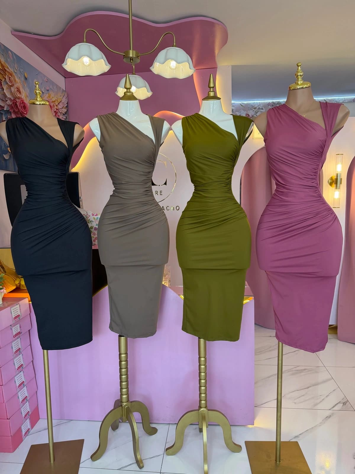 Vestido midi  drapeado cintura